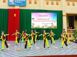 THAM QUAN TRƯỜNG TIỂU HỌC CHO TRẺ 5-6 TUỔI
